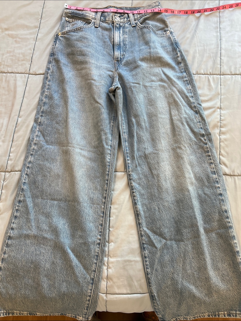 Levi's High Rise Cinch Baggy Lightweight Relaxed Jeans Size 28